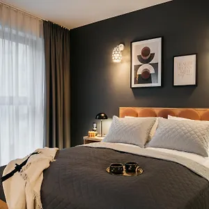 Orso & - Loftaffair Collection شقة وارسو